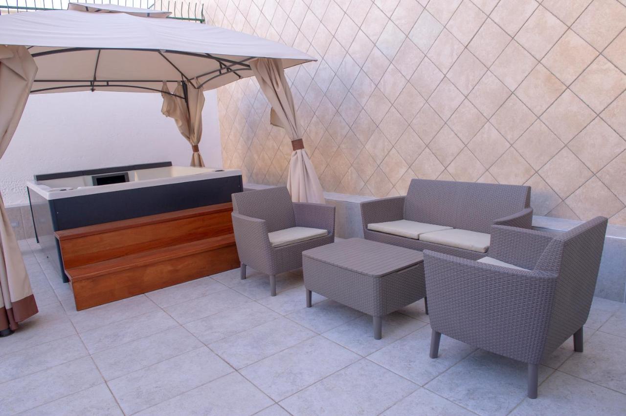 Joyce Luxury Suite Monopoli Exterior photo